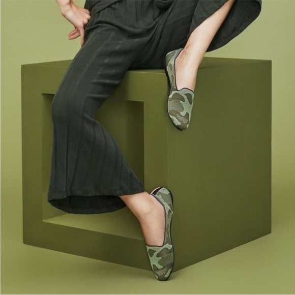ROTHY’S The Loafer In Retired Discontinued Print Olive Camo Knot Loafers Flats - Picture 2 of 13
